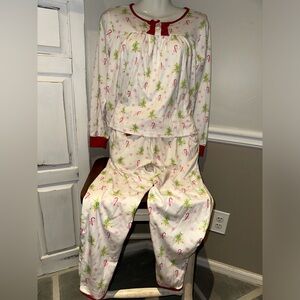 Eyelet & ivy 2 pc Holiday Pajamas - White, Red & Green Accents size Small